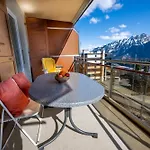 Grand Balcon Panoramique ,vue Alpes ,famille *