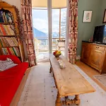 Grand Balcon Panoramique ,vue Alpes ,famille Lejlighed
