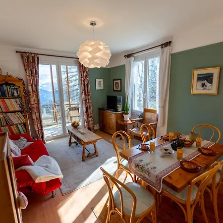 Grand Balcon Panoramique ,vue Alpes ,famille * Leysin