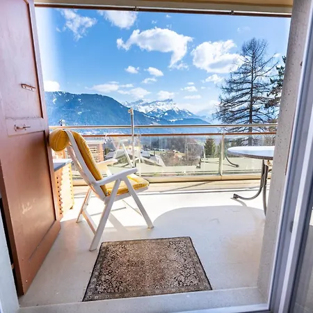 Grand Balcon Panoramique ,vue Alpes ,famille Apartamento