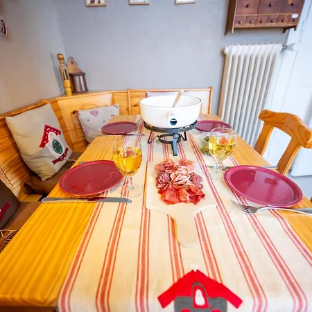 Grand Balcon Panoramique ,vue Alpes ,famille * Leysin