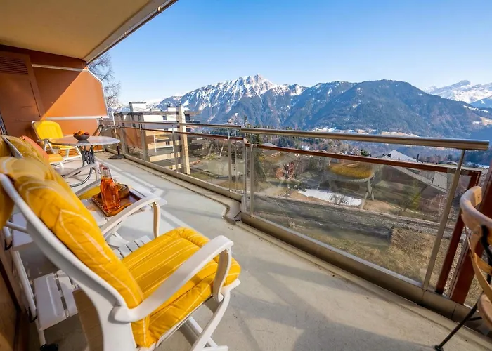 Grand Balcon Panoramique ,vue Alpes ,famille Apartment