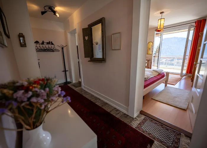 Grand Balcon Panoramique ,vue Alpes ,famille Apartment