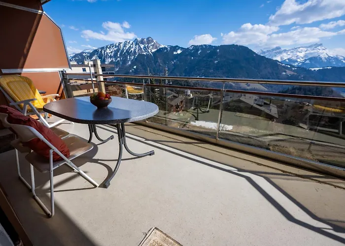Grand Balcon Panoramique ,vue Alpes ,famille Apartamento Leysin