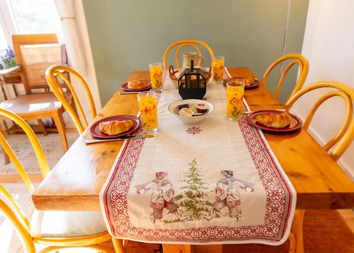 Grand Balcon Panoramique ,vue Alpes ,famille