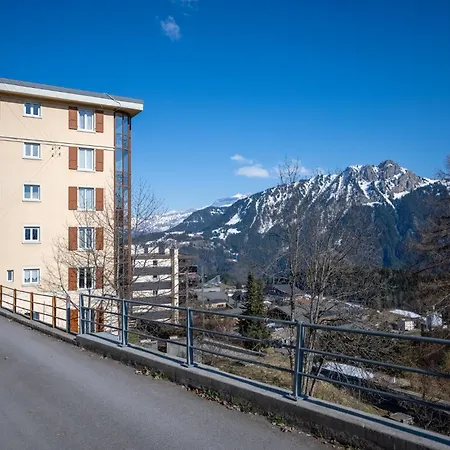 Grand Balcon Panoramique ,vue Alpes ,famille * Leysin