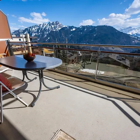 Grand Balcon Panoramique ,vue Alpes ,famille Apartamento Leysin