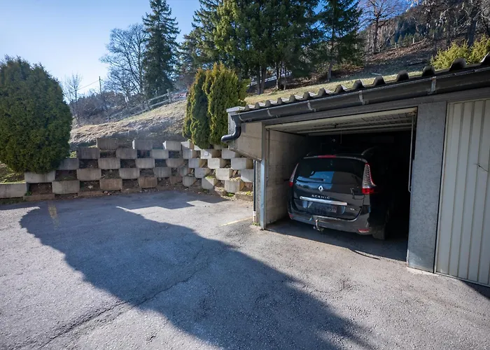 Grand Balcon Panoramique ,vue Alpes ,famille * Leysin