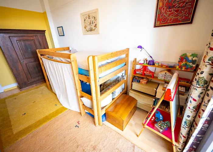 Grand Balcon Panoramique ,vue Alpes ,famille